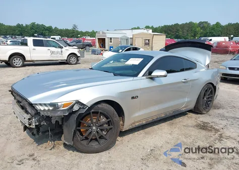 2016 Ford Mustang Gt Premium z USA, uszkodzony, nr VIN 1FA6P8CFXG5201055